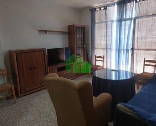 Sala d'estar de Apartament de lloguer en Montijo amb Terrassa i Balcó