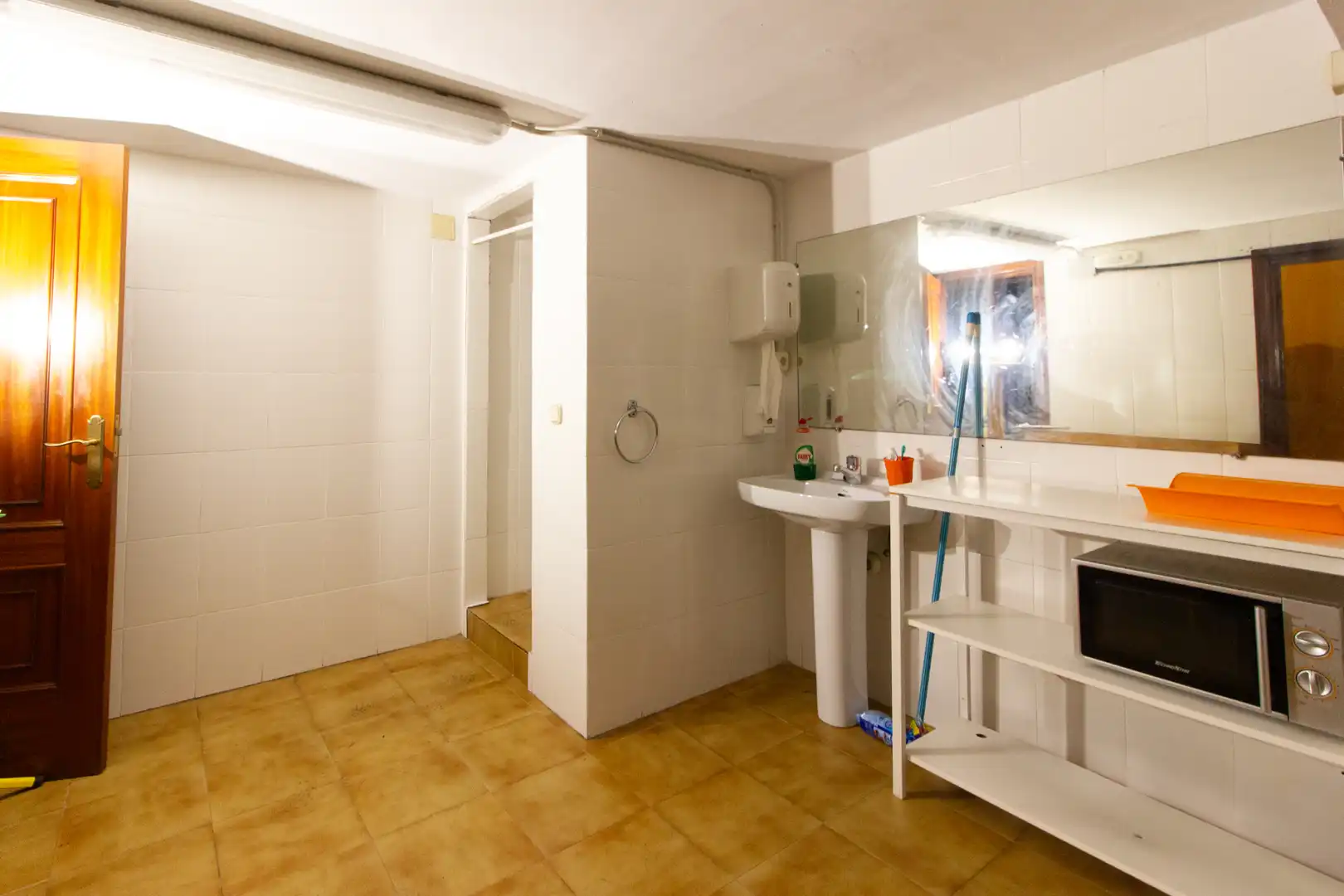 Bathroom of Industrial buildings for sale in Belauntza