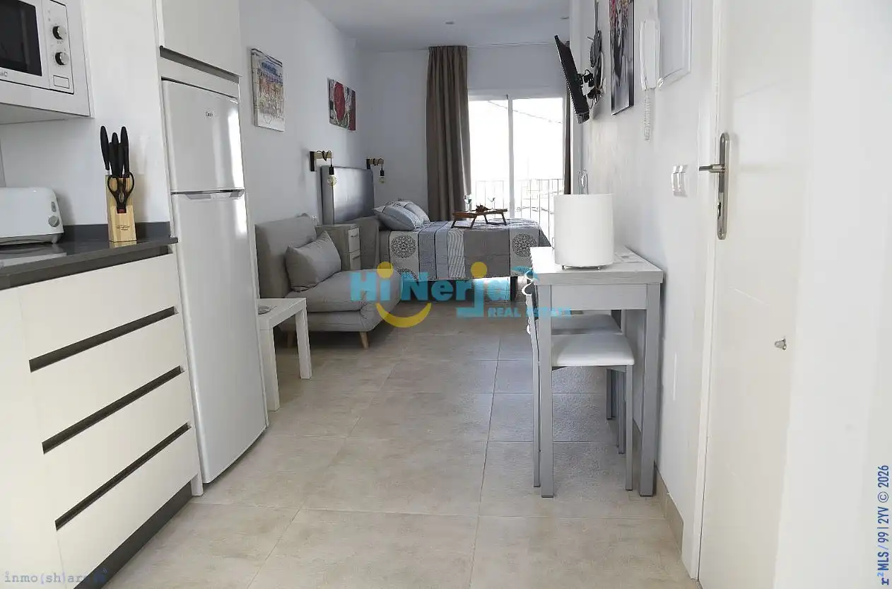 Habitación de Casa o chalet en venta en Nerja con Terraza y Horno