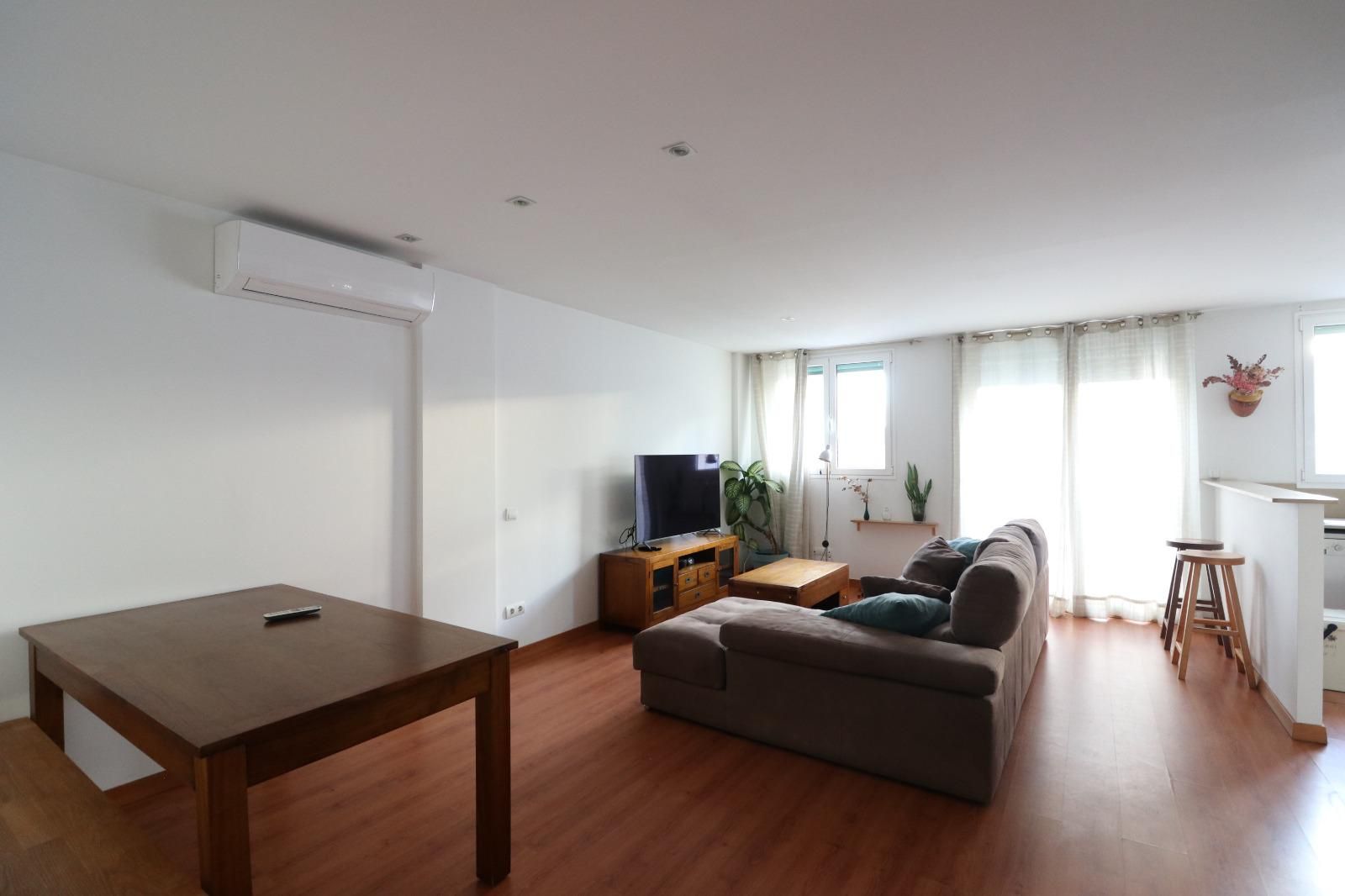 Living room of Duplex for sale in Es Castell  with Air Conditioner, Parquet flooring and Terrace