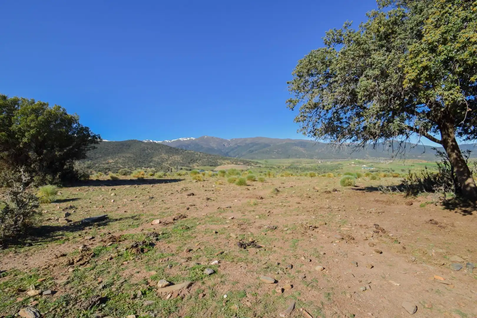 Terreno en venta en Paraje de las Perdices, Lugros