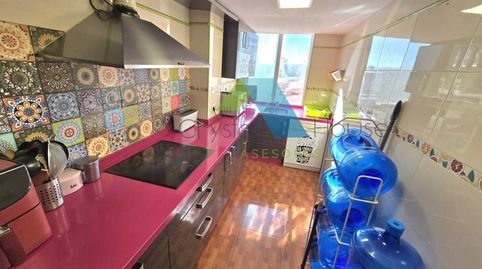 Foto 3 de Piso en venta en Los Guindos - Parque Mediterráneo - Santa Paula, Málaga Capital