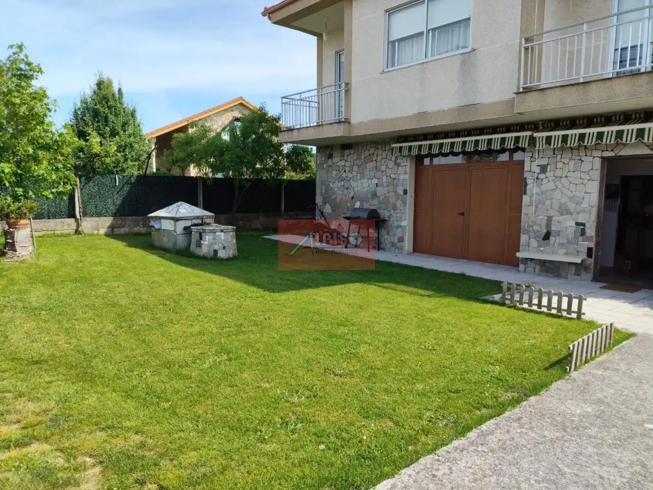 Jardí de Casa o xalet en venda en Ourense Capital  amb Calefacció, Jardí privat i Traster