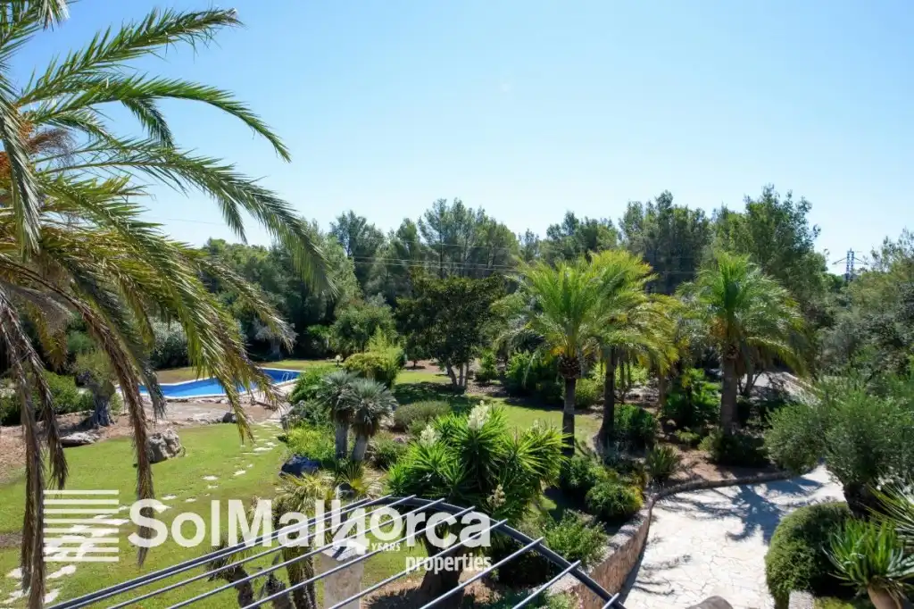 Garden of Country homes for sale in Pollença  with Air Conditioner, Heating and Private garden