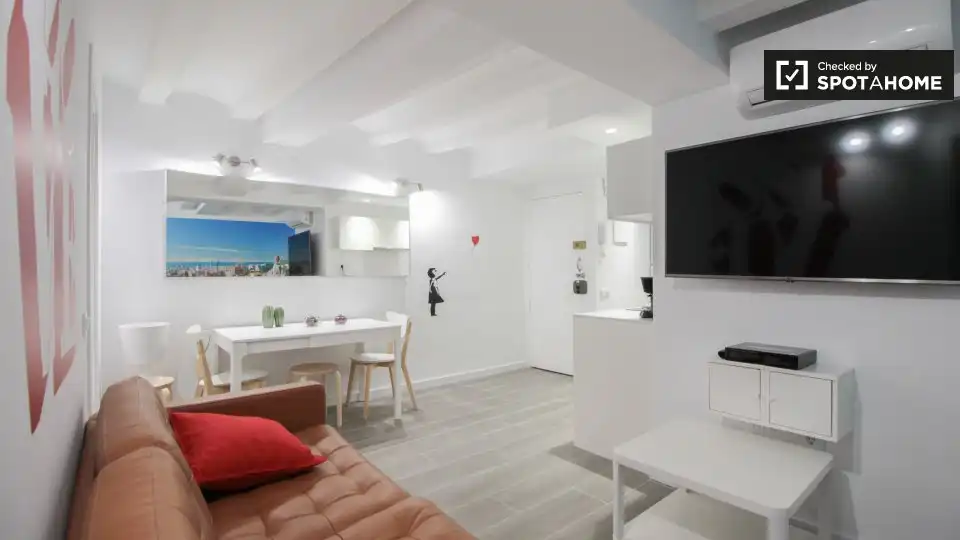 Room in Sant Pere, Sta. Caterina i la Ribera