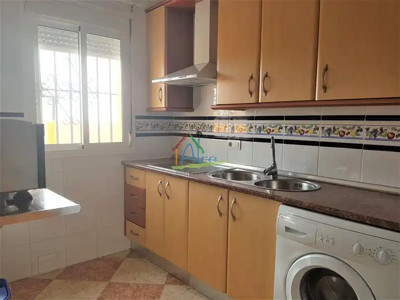 Cuina de Casa o xalet en venda en Almonte amb Aire condicionat, Calefacció i Terrassa