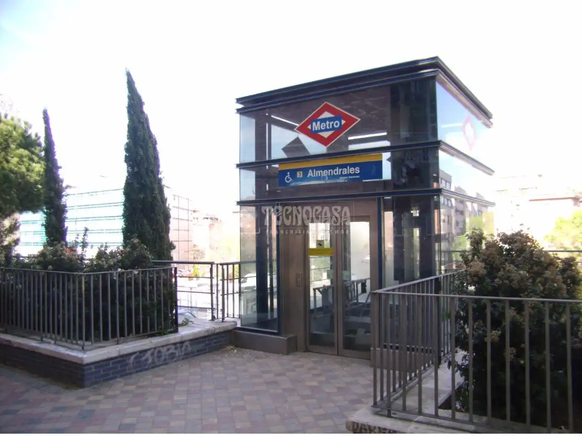 Flat for sale in Usera, imagen 2