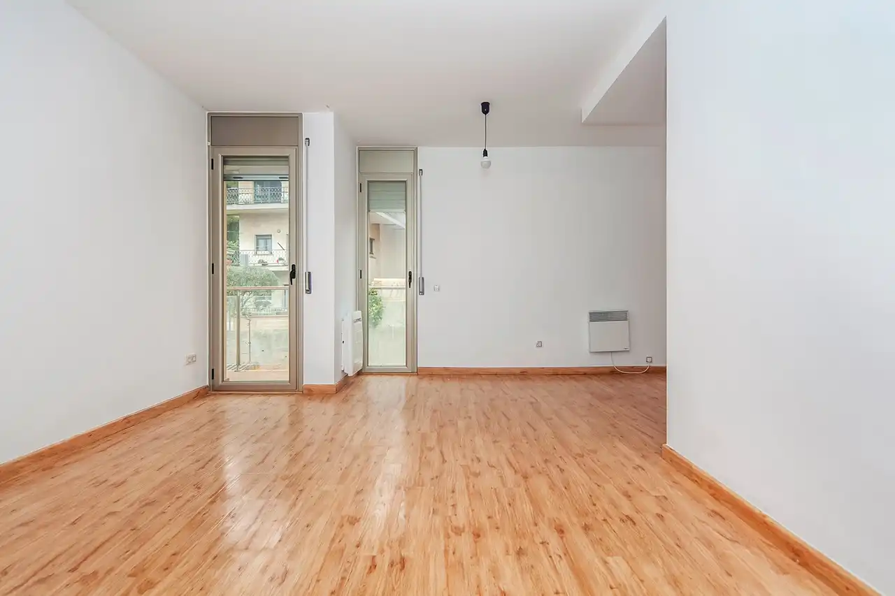 Flat for sale in C/ Escoles