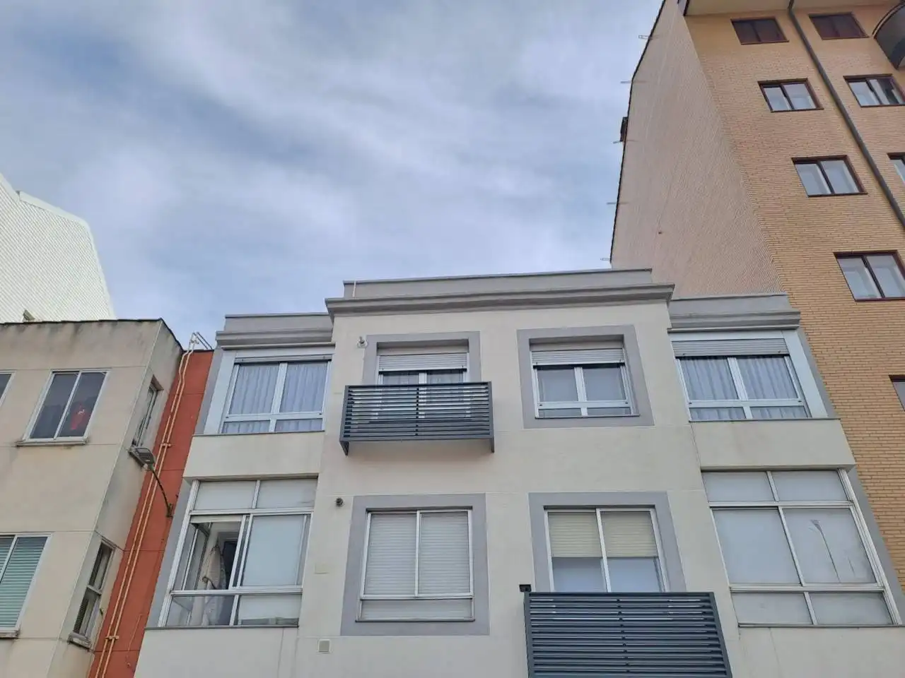 Vista exterior de Pis en venda en Burgos amb Traster