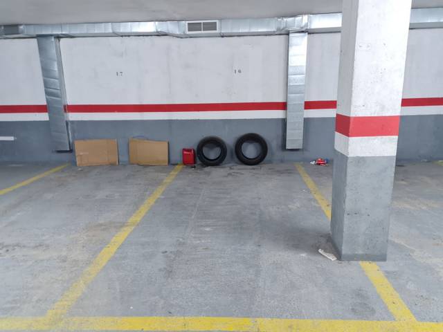 Garaje en Venta en  Ejercito, 28 en Sardas - Puente de Sabiñánigo