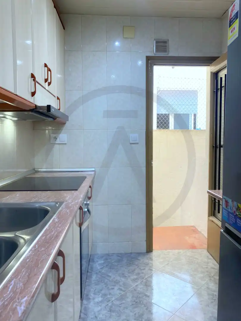 Cuina de Casa o xalet en venda en Terrassa amb Calefacció, Terrassa i Traster
