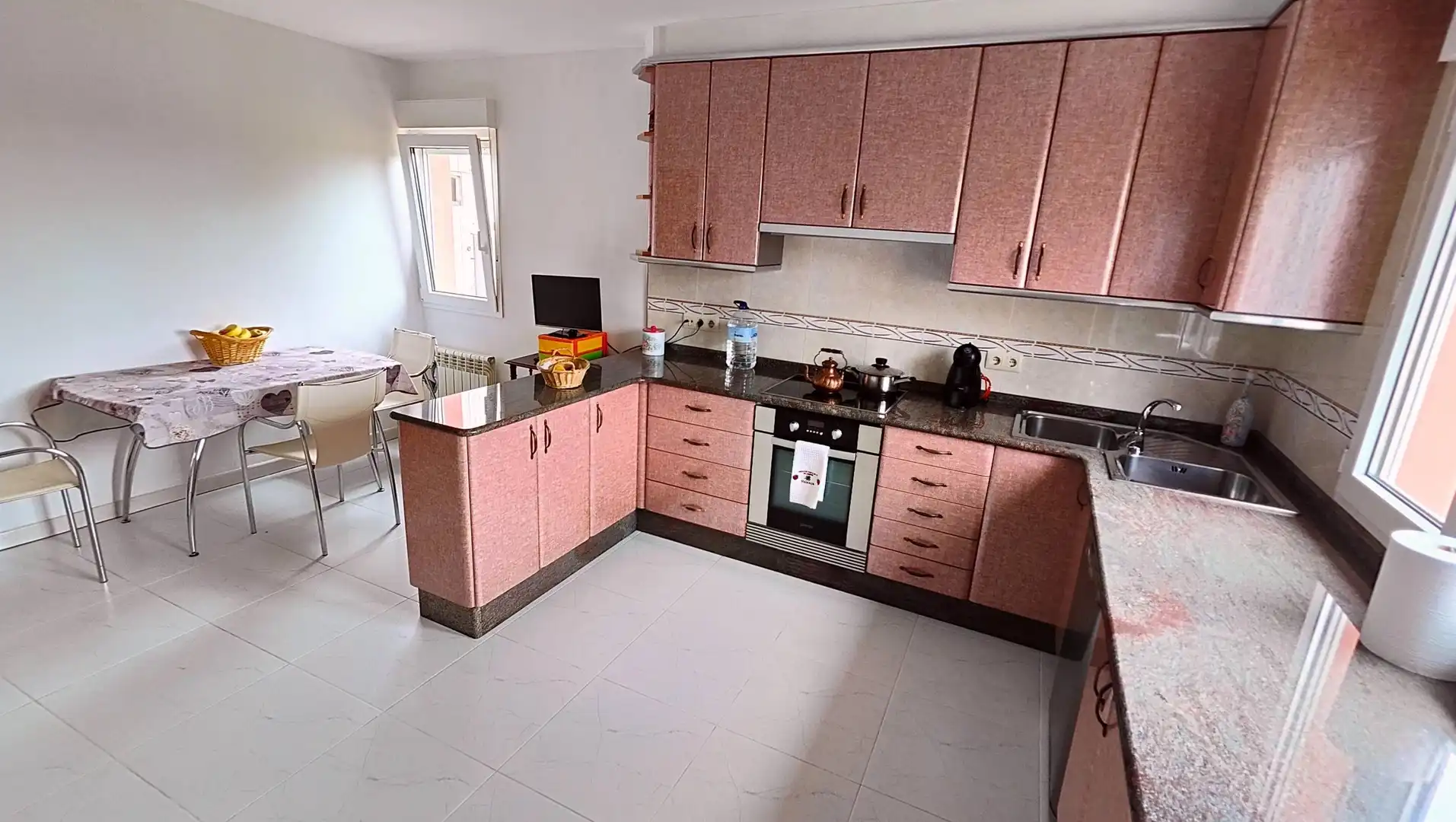 Cocina de Casa o chalet en venta en Oroso con Calefacción, Jardín privado y Amueblado