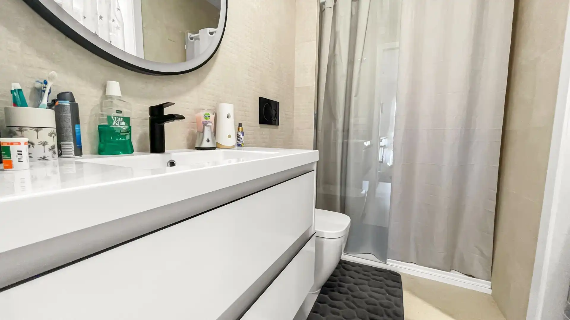 Bany de Apartament en venda en Guardamar del Segura amb Aire condicionat, Piscina i Forn