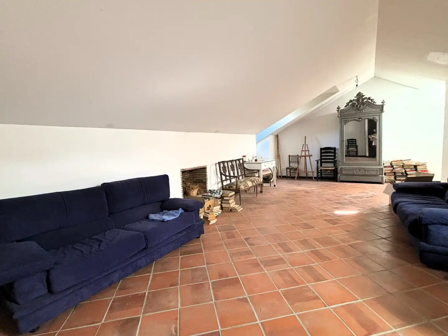 Sala de estar de Casa adosada en venta en Real Sitio de San Ildefonso con Calefacción, Jardín privado y Parquet