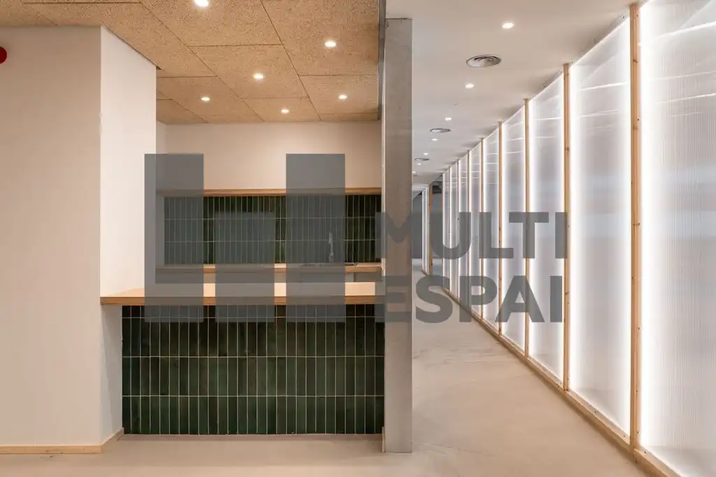 Office space with lift to rent in Passeig de la Zona Franca, imagen 23