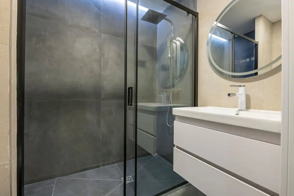 Badezimmer von Loft zum Verkauf in Madrid mit Klimaanlage, Heizung und Möbliert