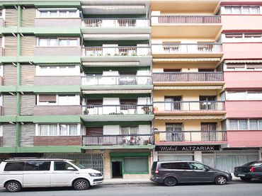 Local comercial en venda a Euskal-Herria Kalea 49