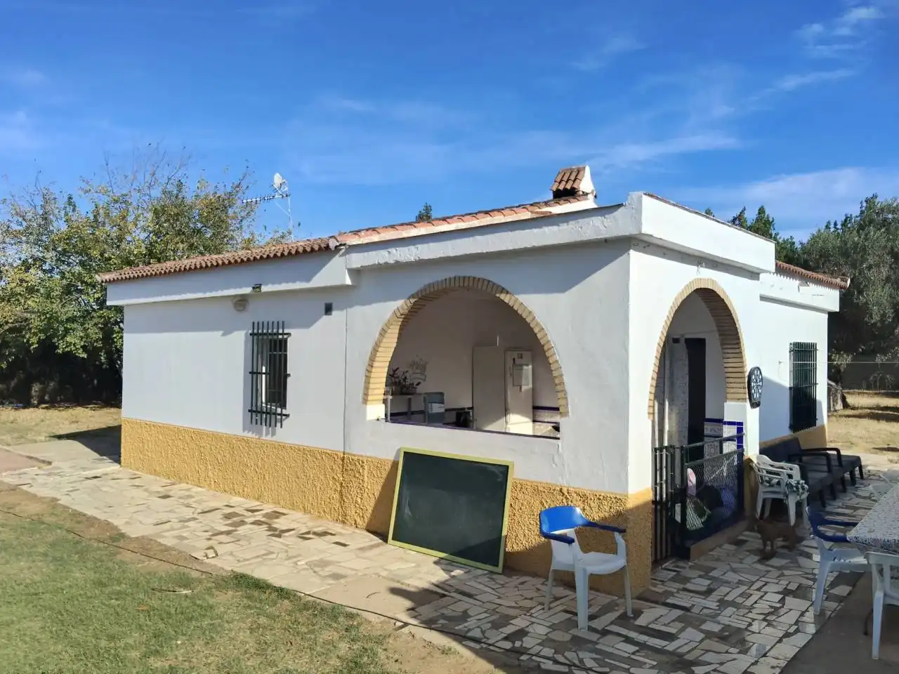 Villa con piscina in vendita a Urbanizacion Arrobones, imagen 2