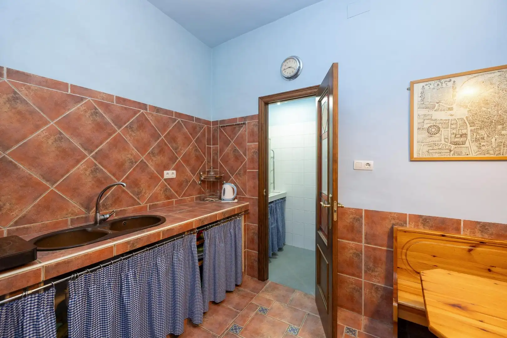 Bany de Casa o xalet en venda en Granada amb Aire condicionat, Terrassa i Moblat