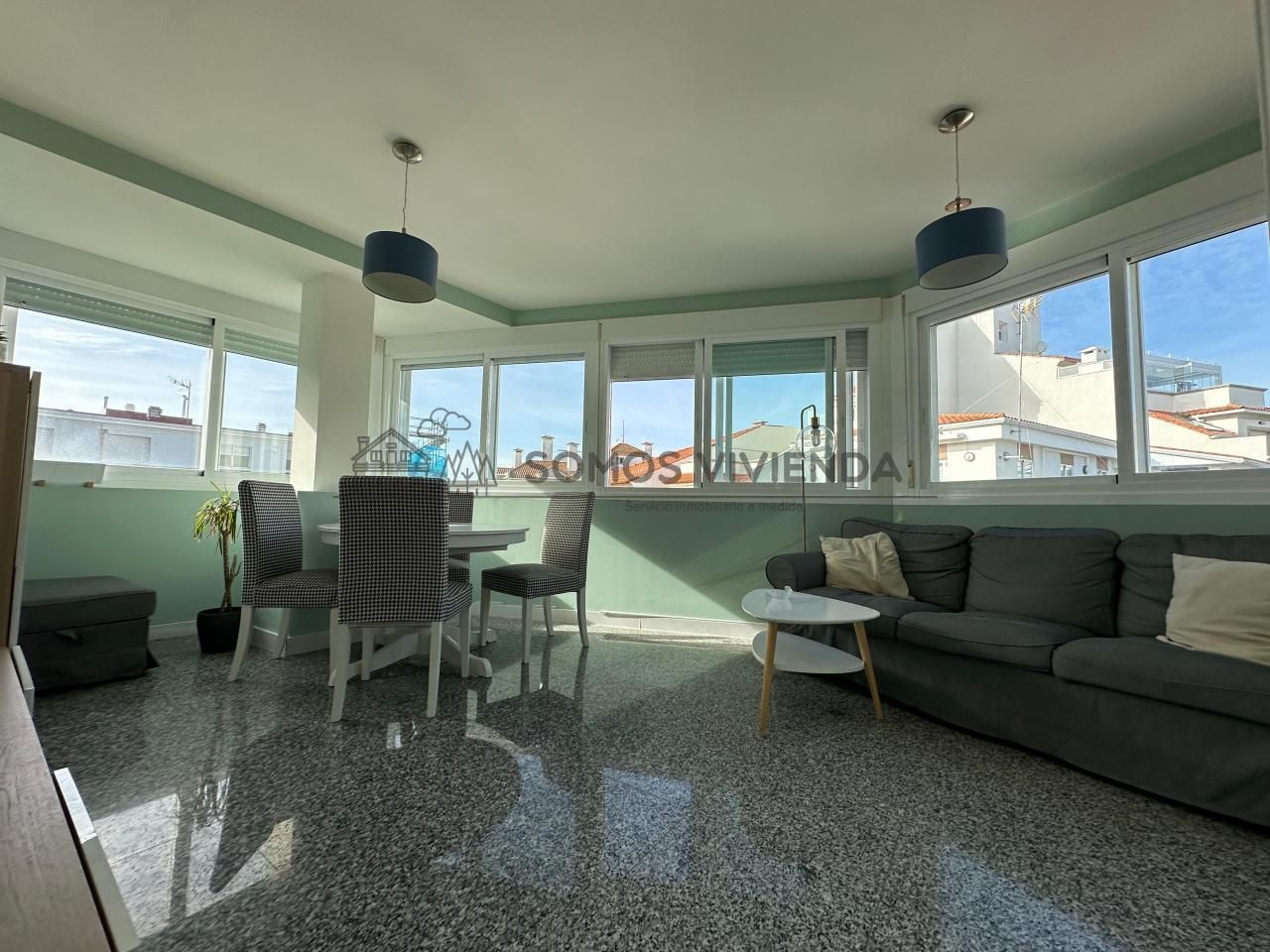 Sala d'estar de Pis de lloguer en Sanxenxo amb Calefacció i Moblat