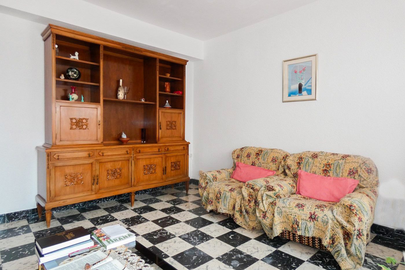 Sala d'estar de Pis en venda en Almazora / Almassora amb Aire condicionat, Calefacció i Moblat