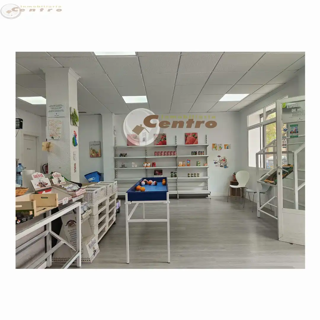 Local comercial en traspàs a El Pilar, imagen 2