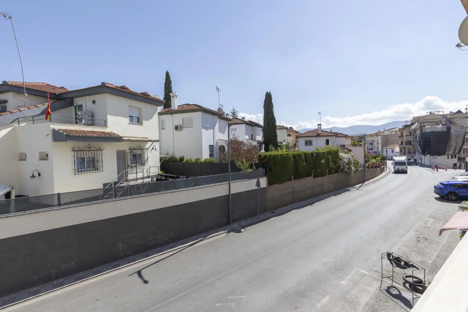Vista exterior de Pis en venda en Gójar amb Aire condicionat, Balcó i Piscina comunitària