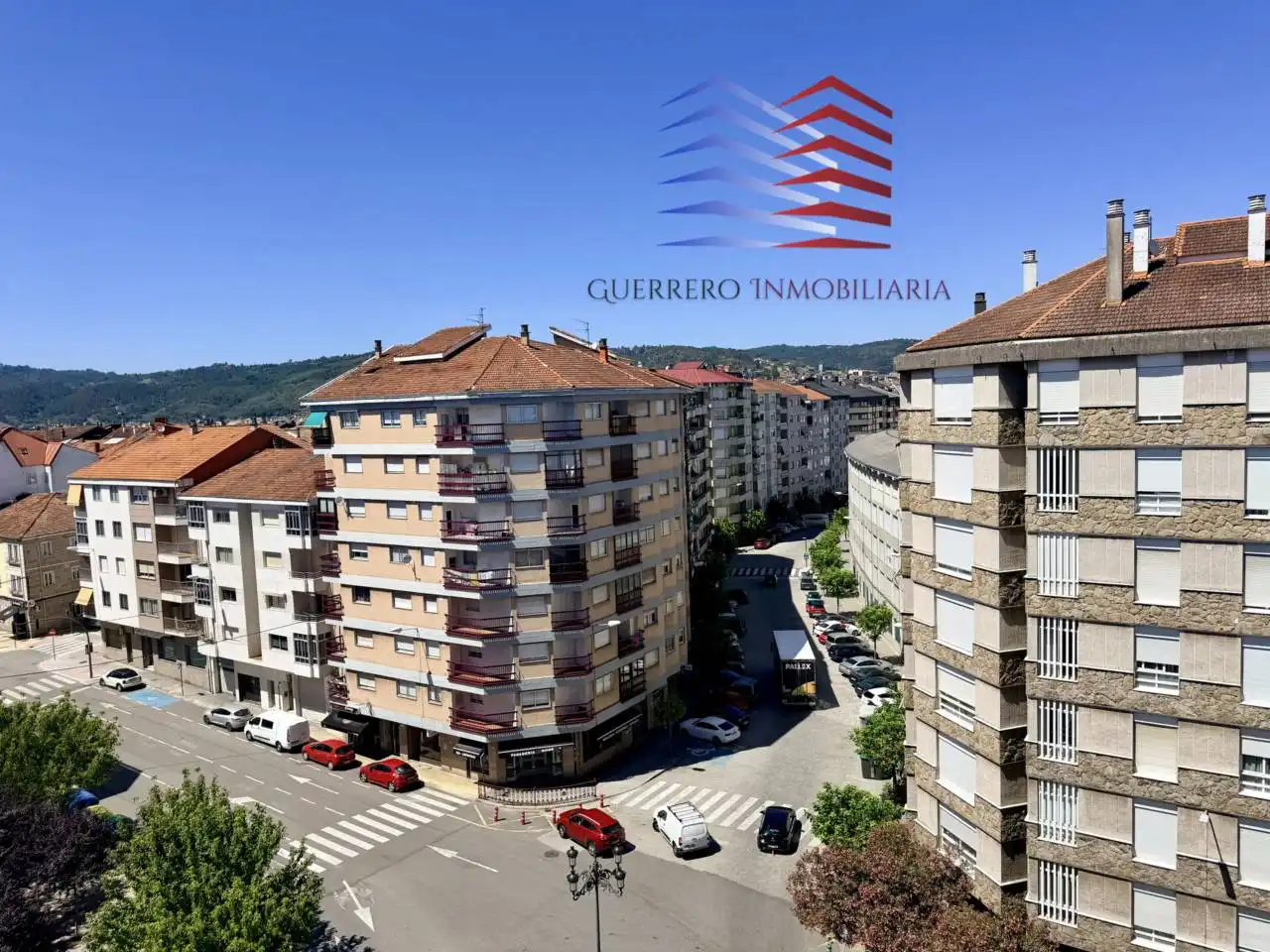Vista exterior de Pis de lloguer en Ourense Capital  amb Calefacció, Parquet i Traster