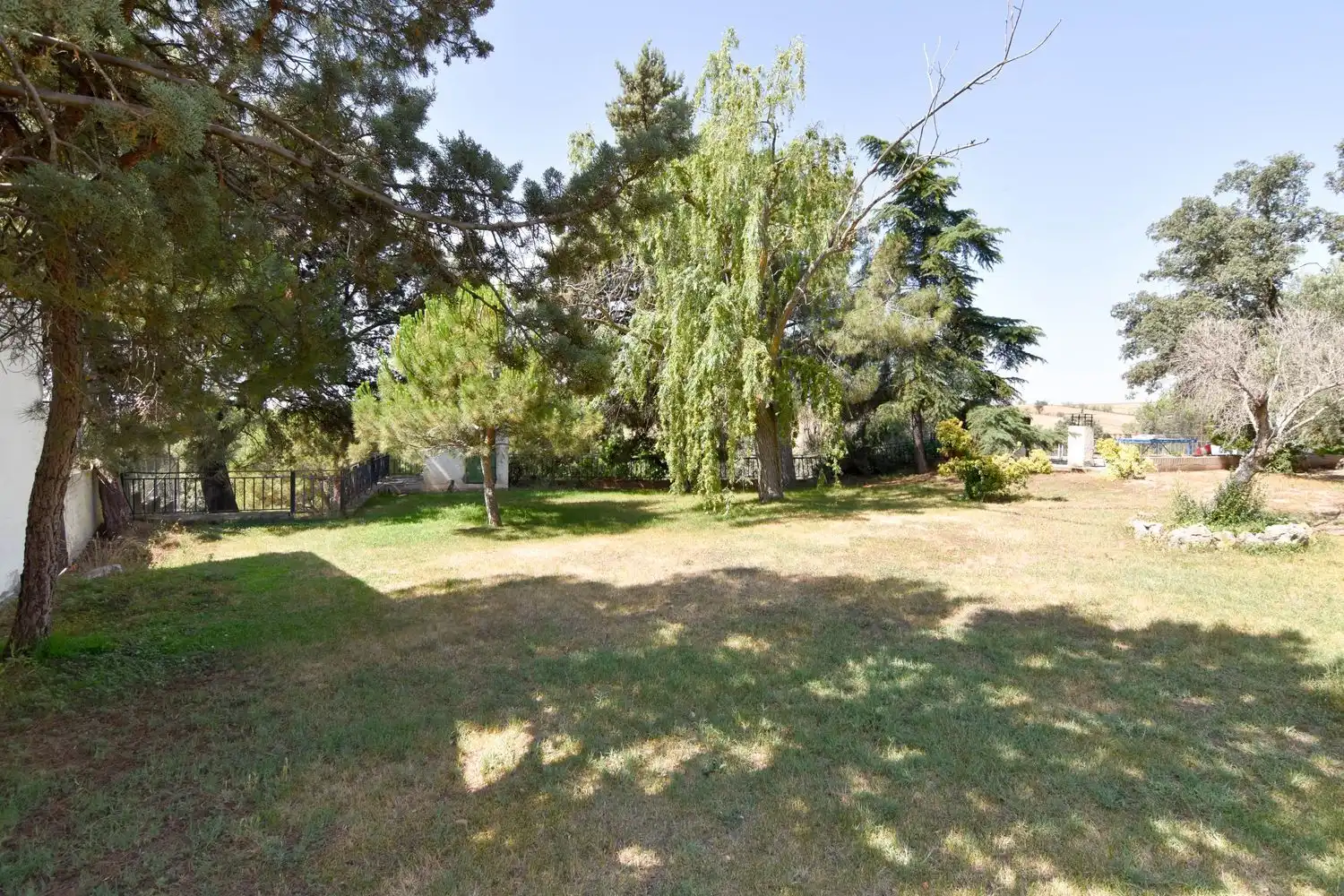 Finca rústica en venta en Navalcarnero con Jardín privado, Terraza y Trastero