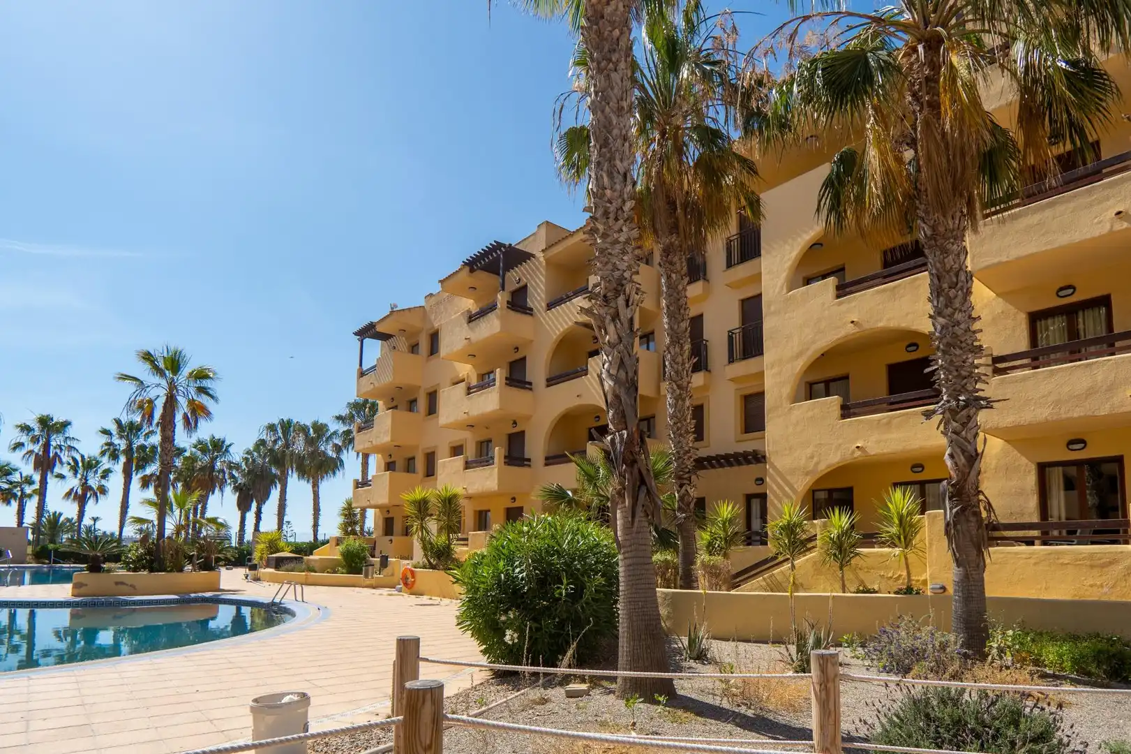 Vista exterior de Apartamento en venta en Los Alcázares con Aire acondicionado, Calefacción y Terraza