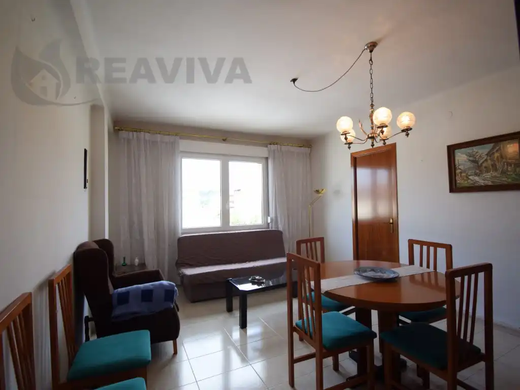 Sala de estar de Piso en venta en La Seu d'Urgell con Calefacción, Terraza y Horno