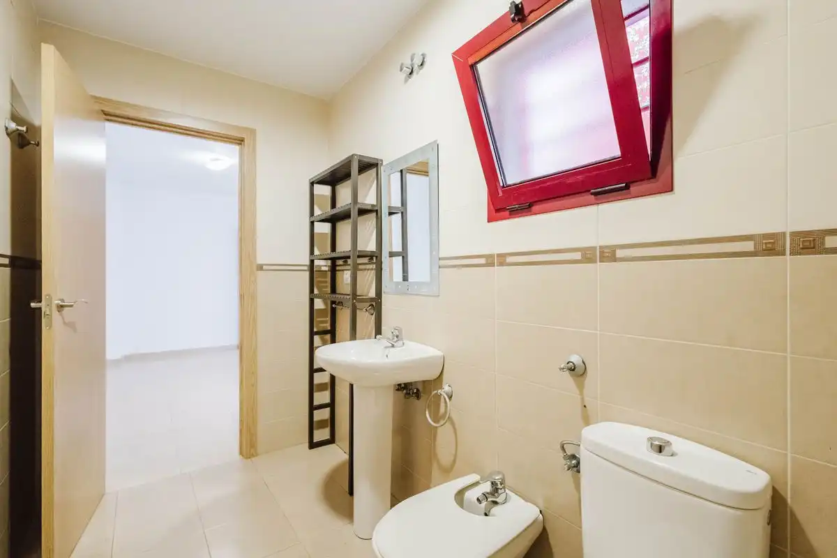 Baño de Planta baja en venta en Málaga con Calefacción