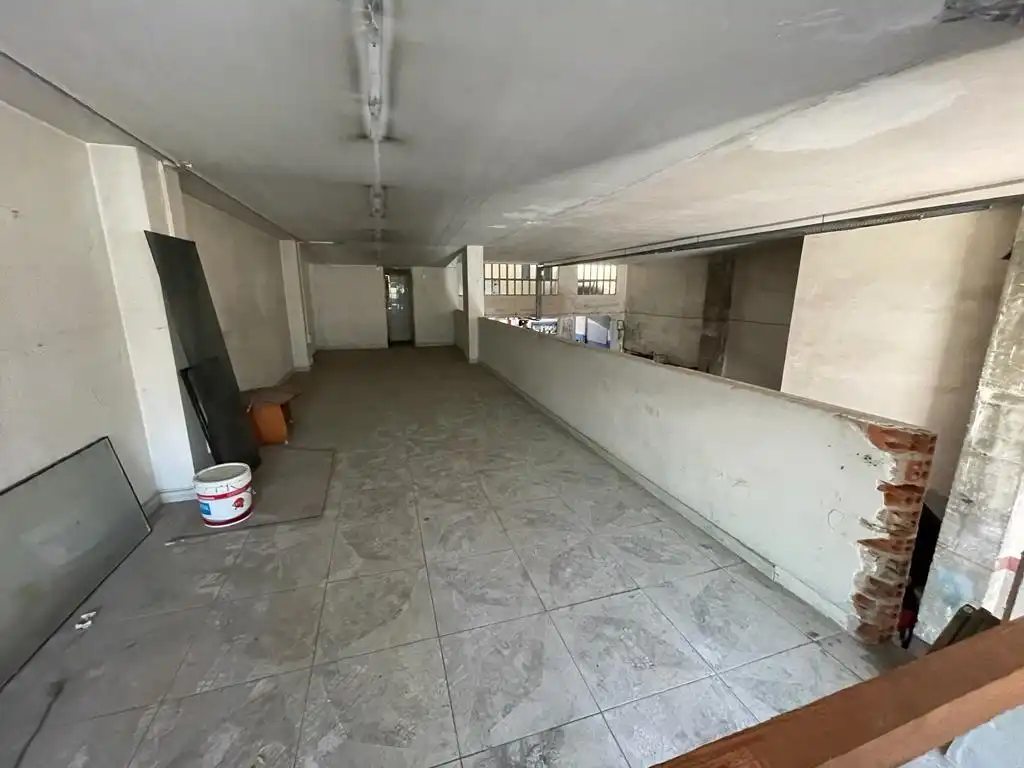 Local comercial de lloguer a Carrer Bifurcació, imagen 9