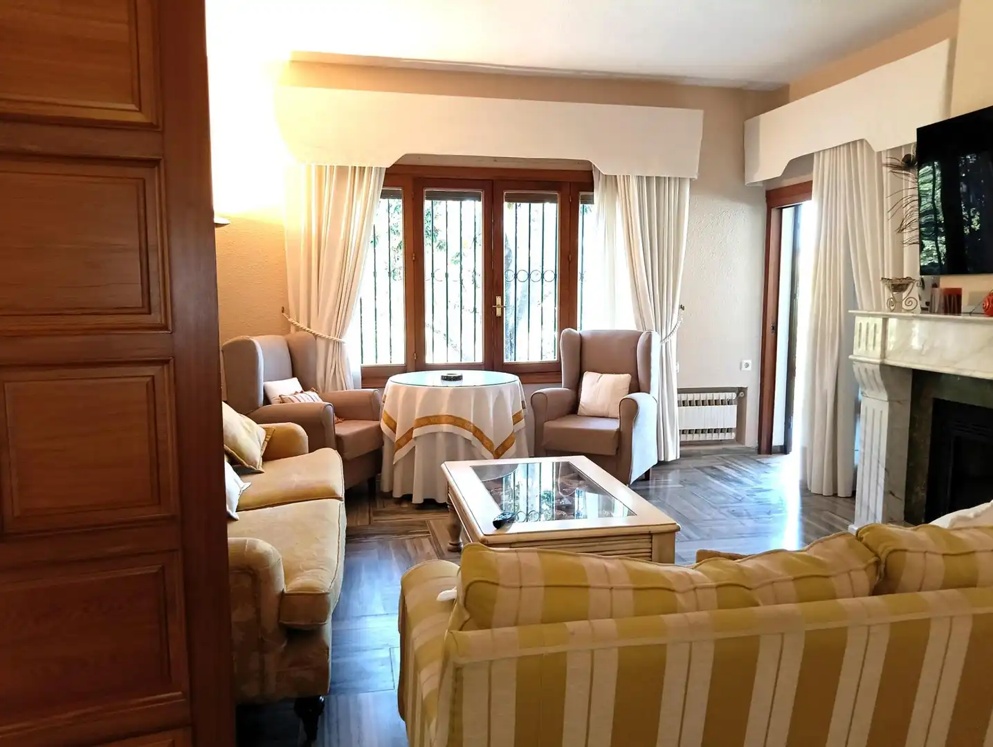Sala d'estar de Casa o xalet en venda en El Bosque amb Piscina comunitària