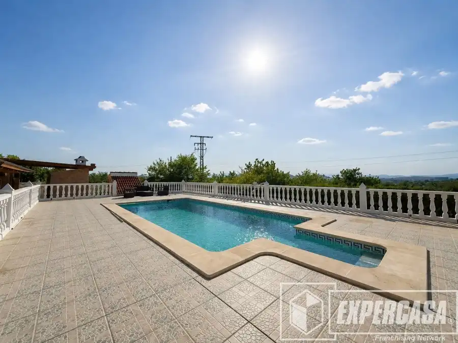 Piscina de Casa o chalet en venta en Llíria con Aire acondicionado, Trastero y Piscina
