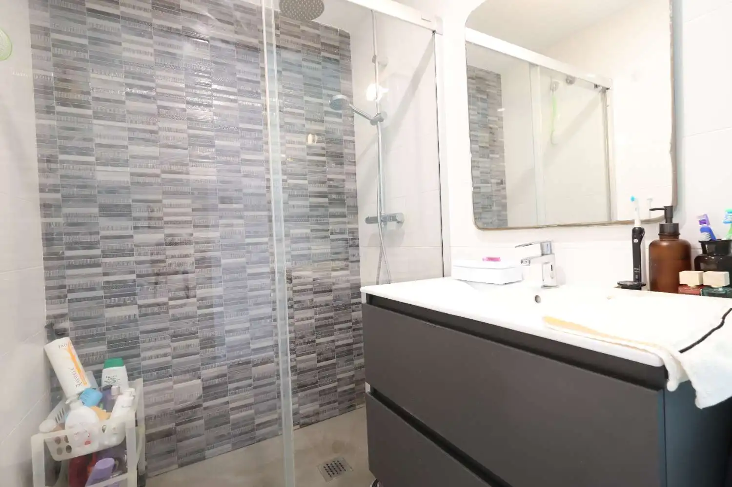 Baño de Apartamento en venta en Pilar de la Horadada con Aire acondicionado, Calefacción y Terraza