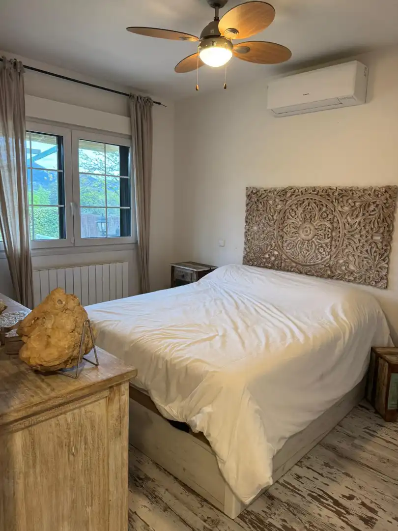 Dormitori de Casa adosada en venda en Guadarrama amb Calefacció, Jardí privat i Terrassa