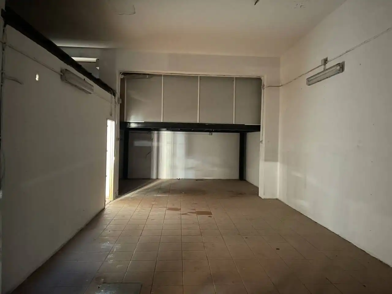 Business premises for sale in Calle Ager, imagen 6