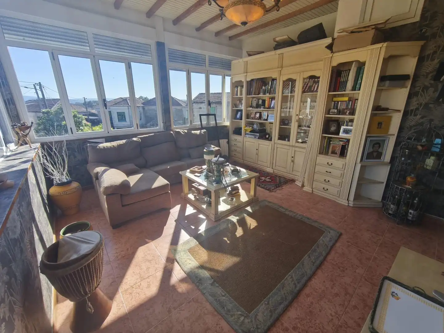Sala de estar de Casa adosada en venta en O Carballiño   con Calefacción, Terraza y Piscina