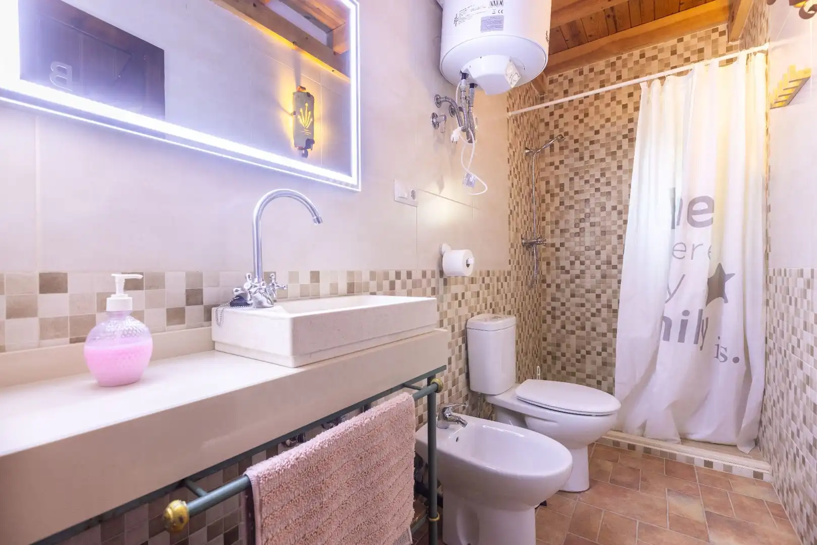 Baño de Edificio en venta en Gilena