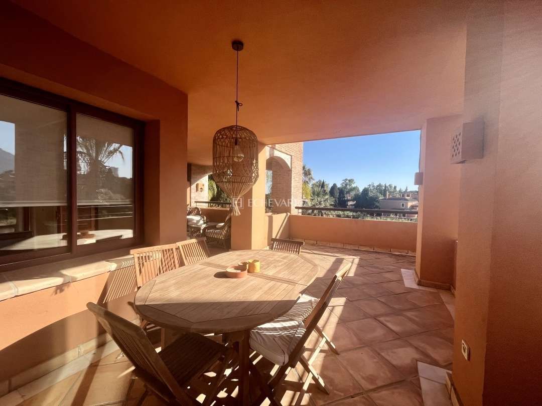 Terrace of Flat for sale in Marbella  with Air Conditioner, Heating and Private garden
