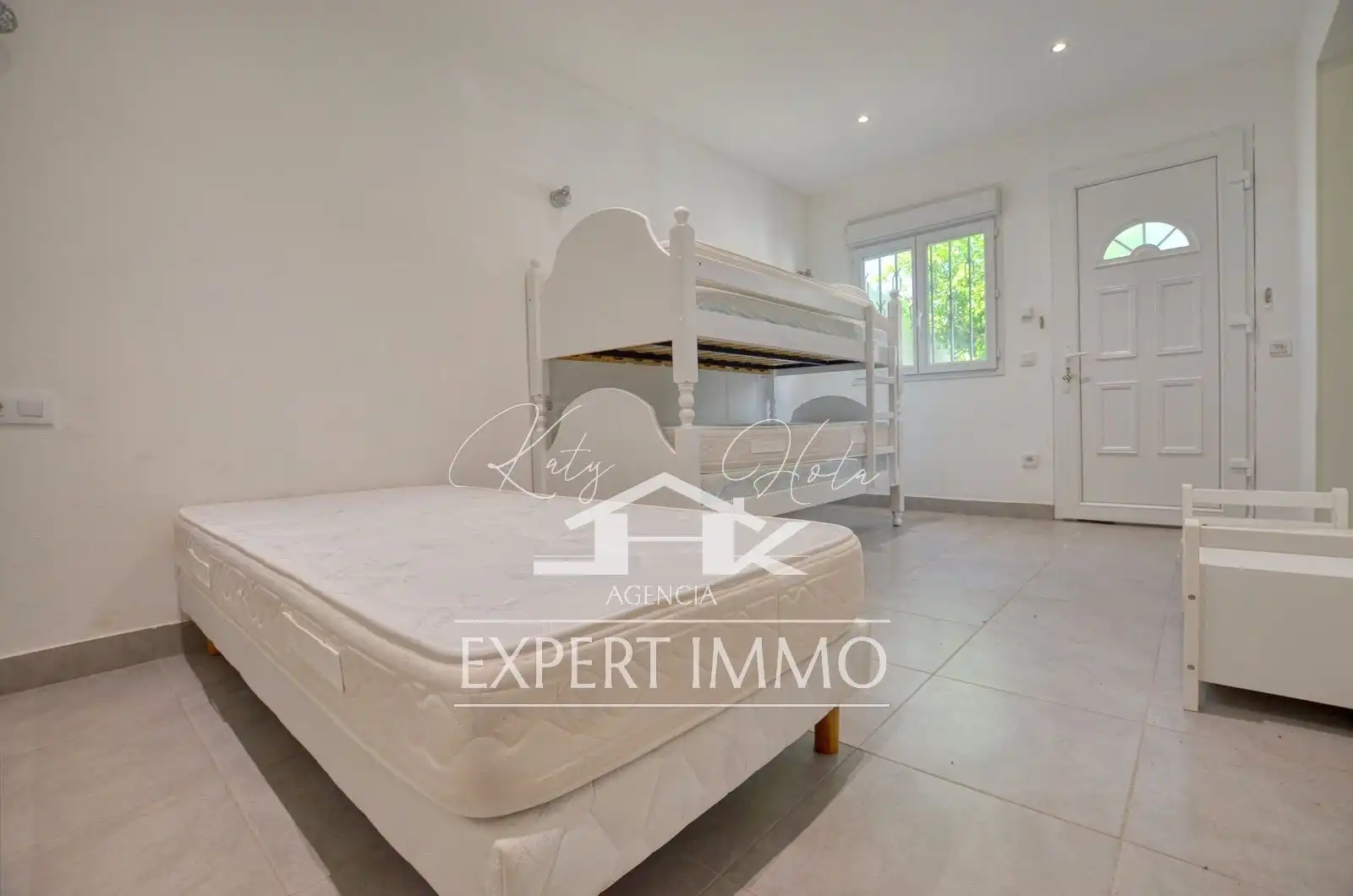 Habitación de Casa o chalet en venta en Empuriabrava con Calefacción, Jardín privado y Terraza
