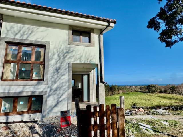 Casa-chalet en Venta en Belmonte - Belmonte en Pría - Nueva-Hontoria - Naves