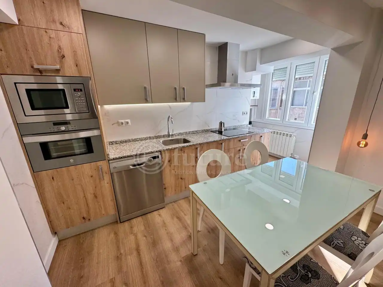 Küche von Wohnung zur untervermieten in Salamanca mit Heizung, Möbliert und Balkon