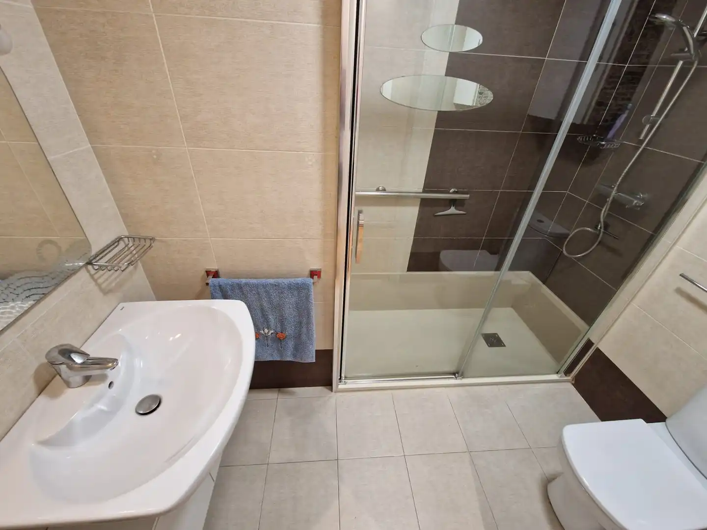 Baño de Piso en venta en Tolosa con Parquet, Amueblado y Balcón