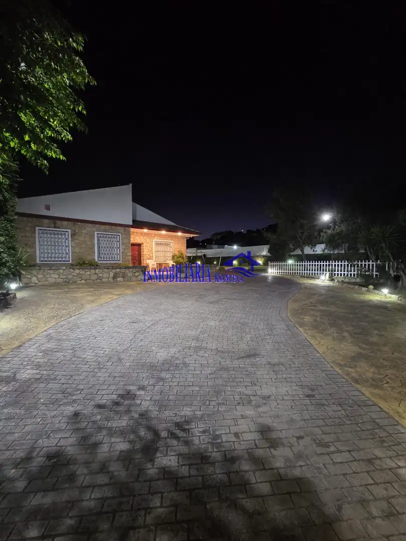 Exterior view of Houses for sale in Córdoba  with Swimming Pool