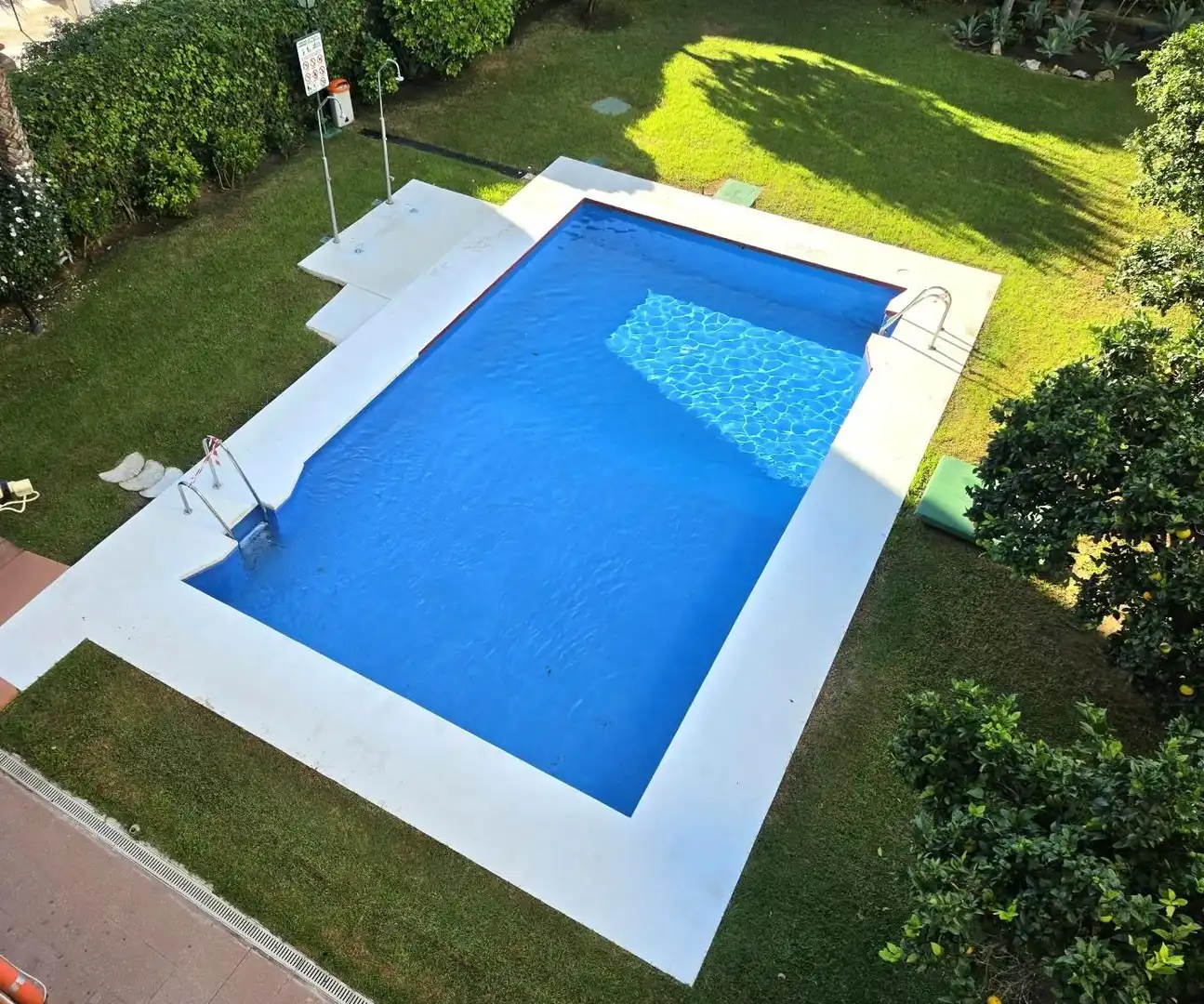Piscina de Apartamento en venta en Torremolinos con Aire acondicionado, Jardín privado y Terraza