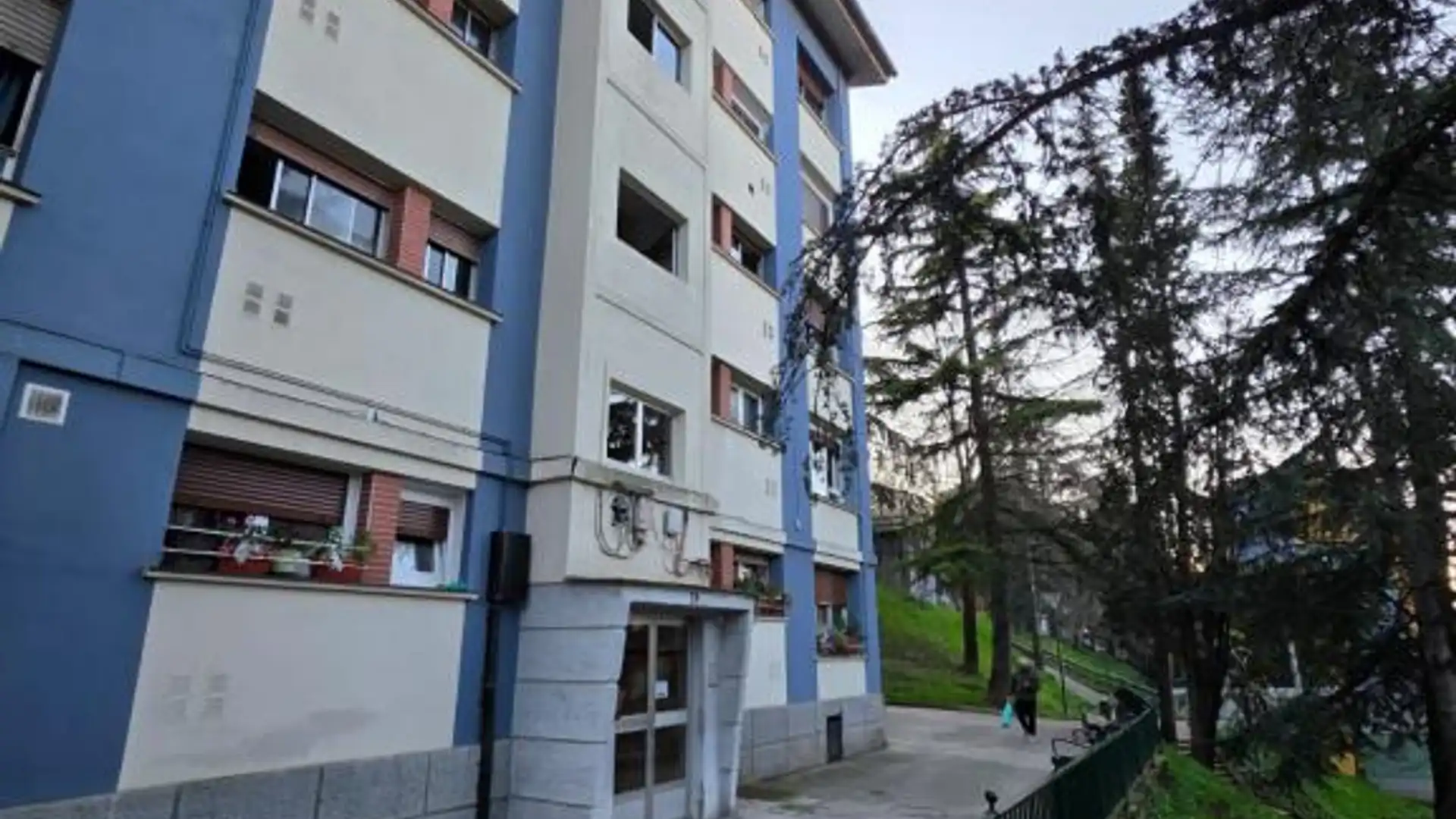 Vista exterior de Piso en venta en Bilbao  con Calefacción y Balcón