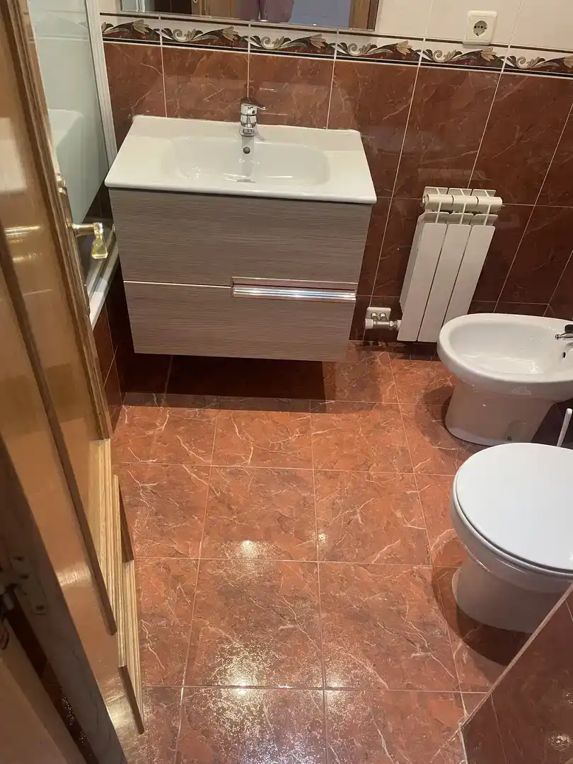 Baño de Apartamento en venta en Fuensaldaña, Valladolid