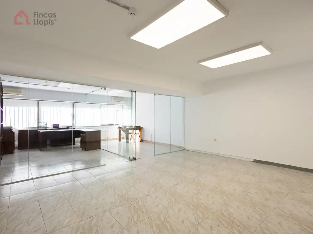 Business premises for sale in Calle Alts Forns 68, imagen 2